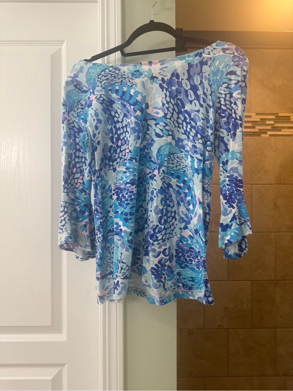 Lilly Pulitzer Blue Multi-Color Printed Boatneck Top